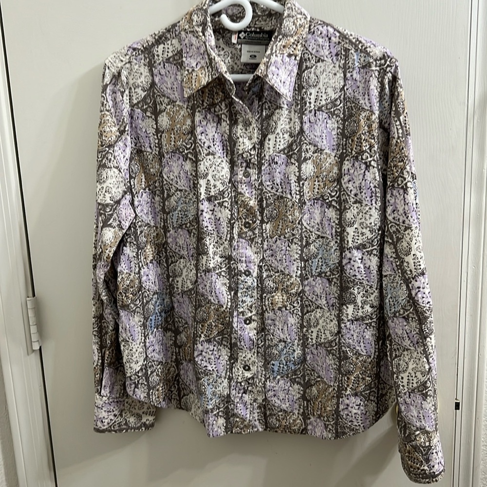 Columbia women corduroy shirt XL